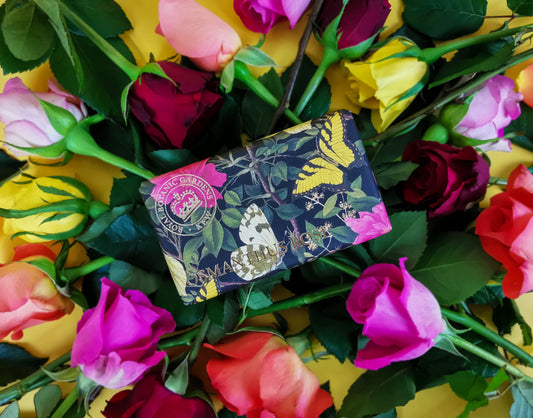 The English Soap Company Kew Gardens Osmanthus Rose Soap Bar 240g