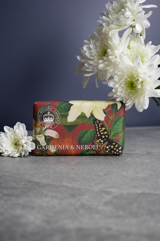 The English Soap Company Kew Gardens Gardenia and Neroli Soap Bar 240g
