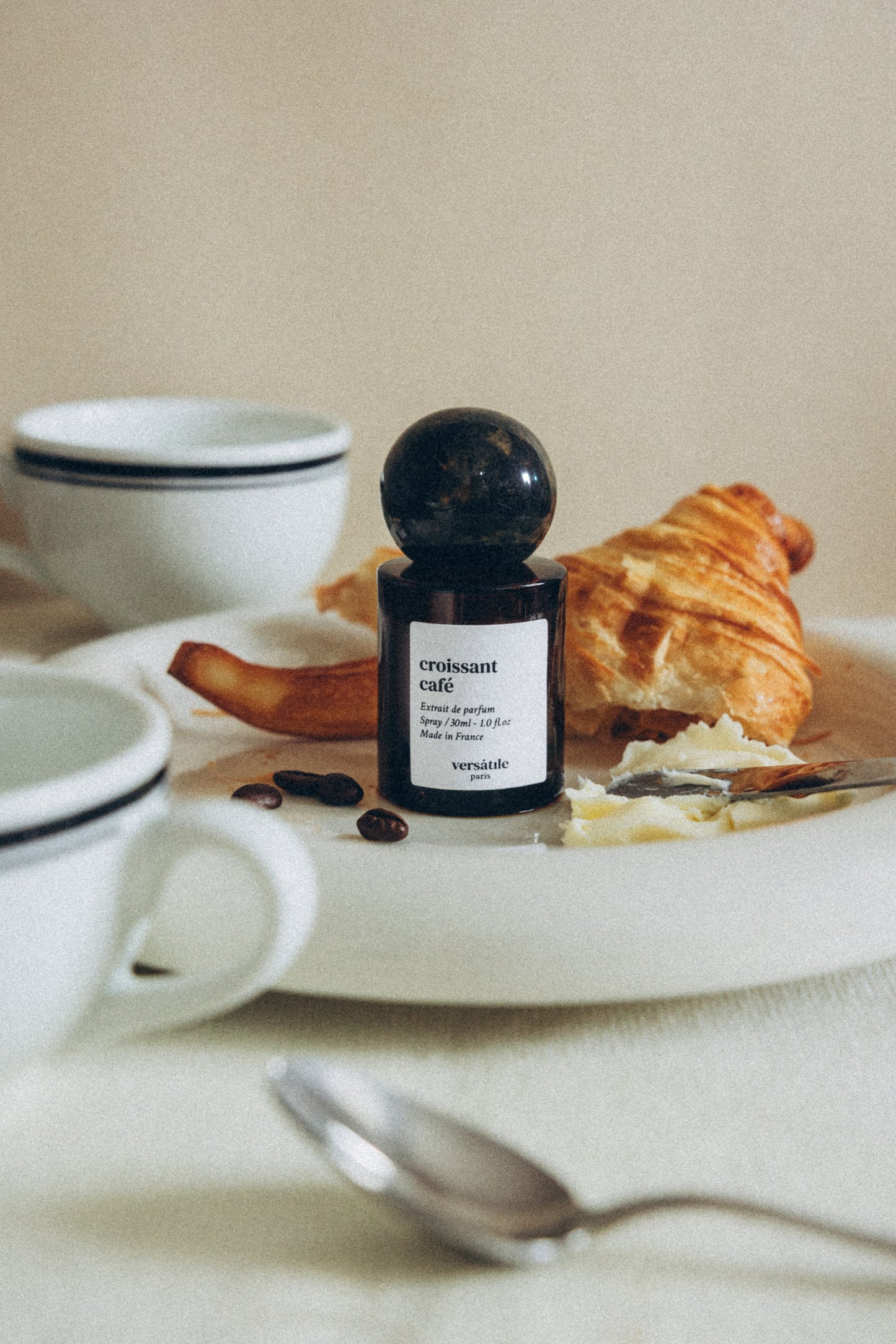 Versatile Paris Croissant Café Extrait De Parfum Spray 30ml